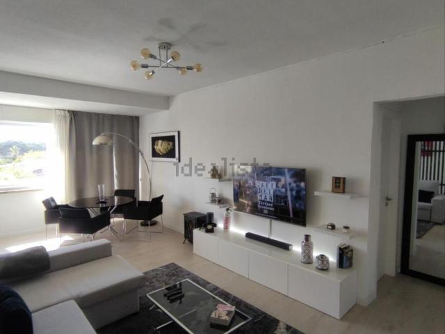 Apartamento alugar em Almada, Setúbal