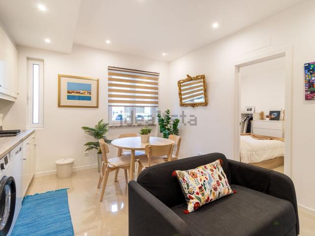Apartamento alugar em Almada, Setúbal