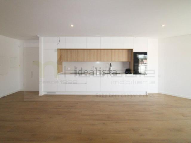 Apartamento venda em Santo António da Caparica, Almada