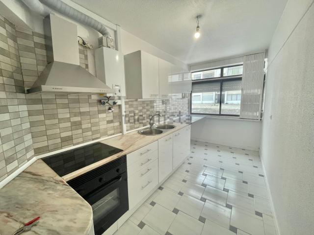 Apartamento venda em Almada, Setúbal