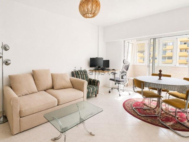 Apartamento alugar em Almada, Setúbal