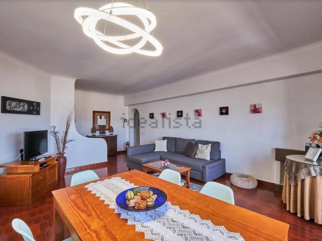 Apartamento alugar em Almada, Setúbal