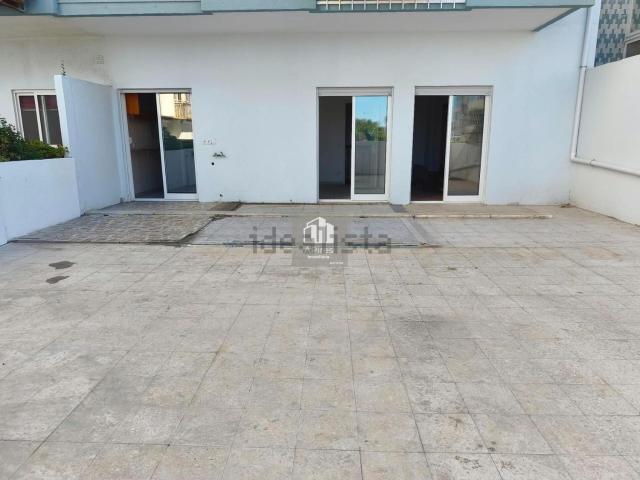 Apartamento alugar em Costa da Caparica, Almada