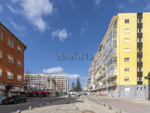 Apartamento venda em Almada, Setúbal
