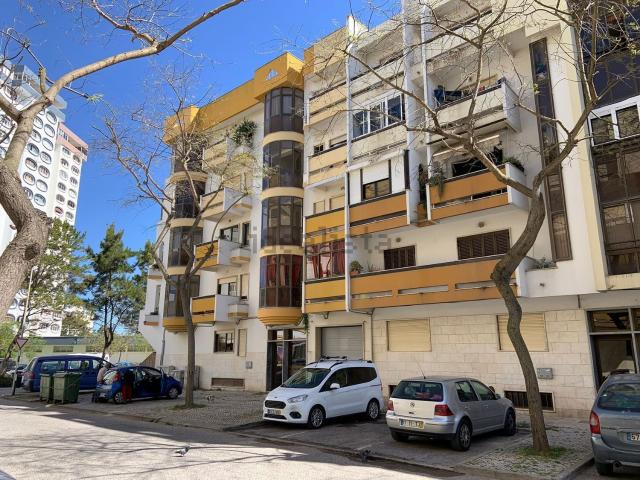 Apartamento alugar em Bairro do Campo da Bola, Almada