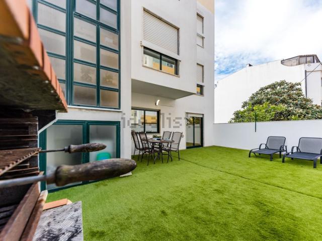Apartamento alugar em Santo António da Caparica, Almada