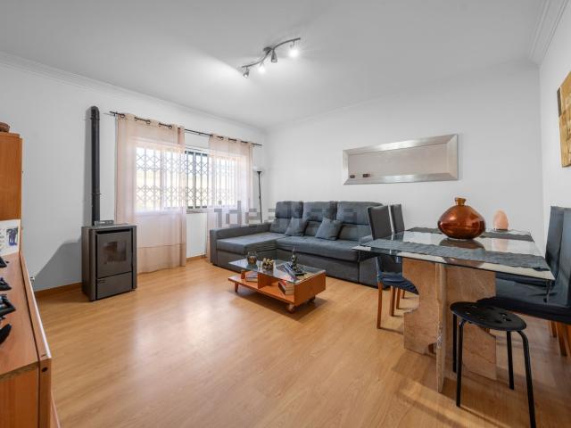 Apartamento venda em Almada, Setúbal