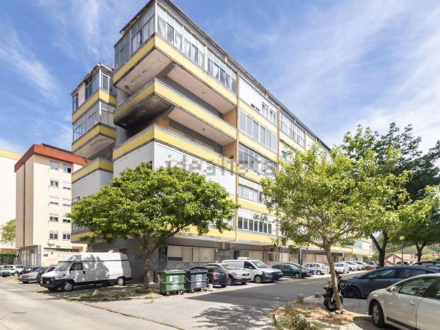 Apartamento alugar em Almada, Setúbal