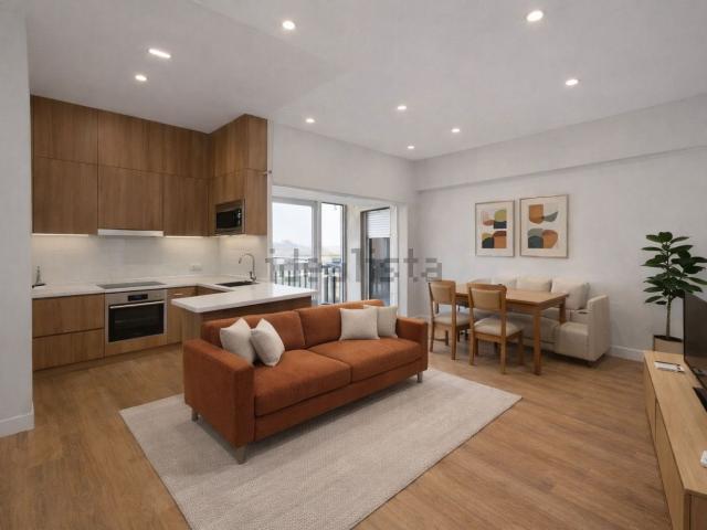 Apartamento venda em Almada, Setúbal