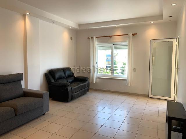 Apartamento alugar em Almada, Setúbal