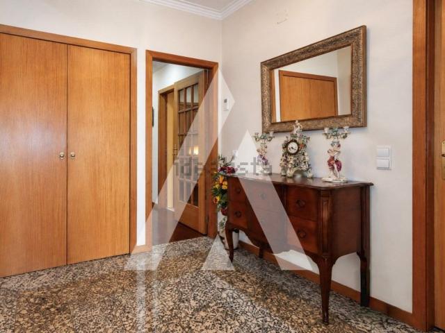 Apartamento venda em Creixomil, Guimarães