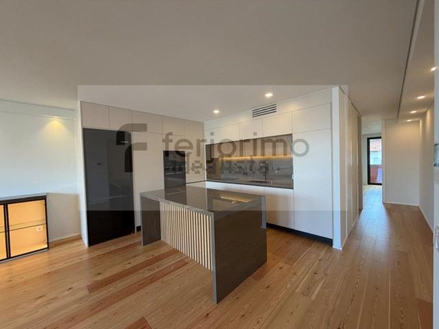 Apartamento venda em Creixomil, Guimarães