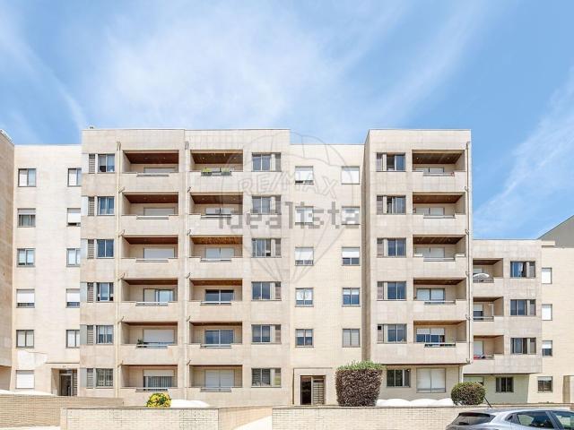 Apartamento venda em Porto