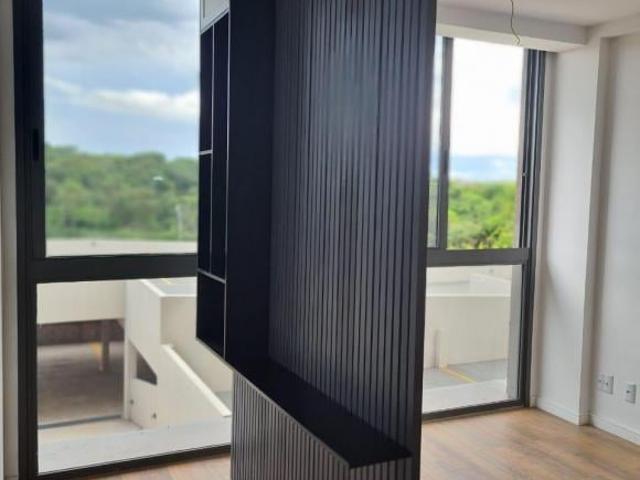 Apartamento venda em Região Geográfica Imediata do Distrito Federal, Região Integrada de Desenvolvimento do Distrito Federal e Entorno
