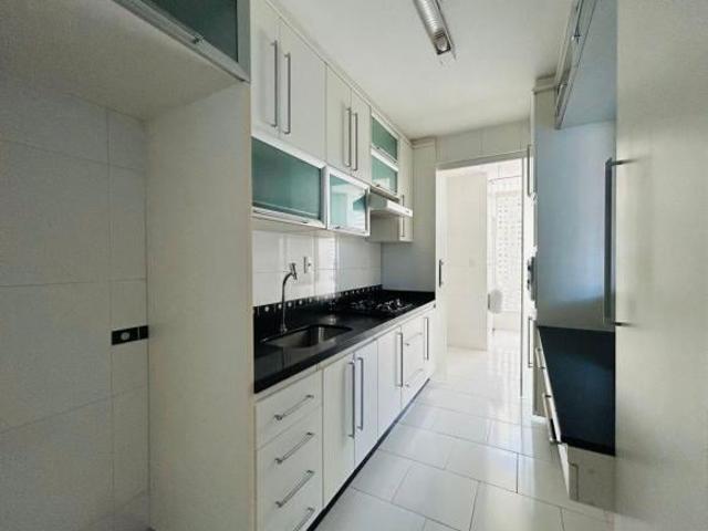 Apartamento venda em SQN 310, Plano Piloto