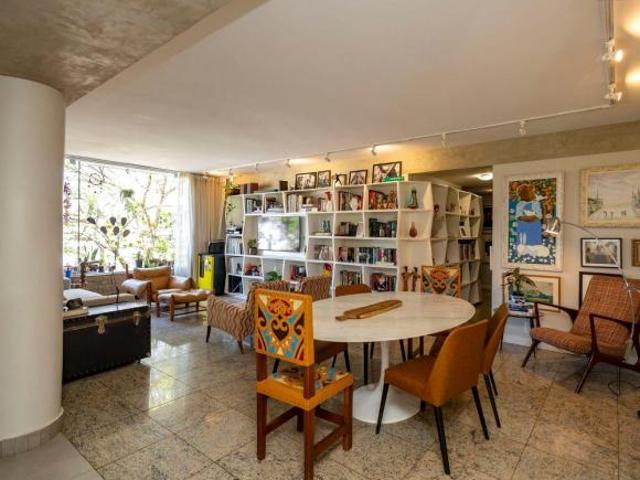 Apartamento venda em SQN 305, Plano Piloto