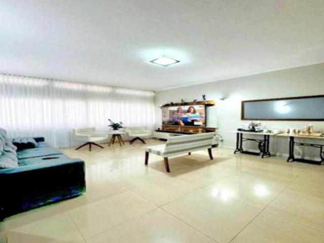 Apartamento venda em Região Geográfica Imediata do Distrito Federal, Região Integrada de Desenvolvimento do Distrito Federal e Entorno
