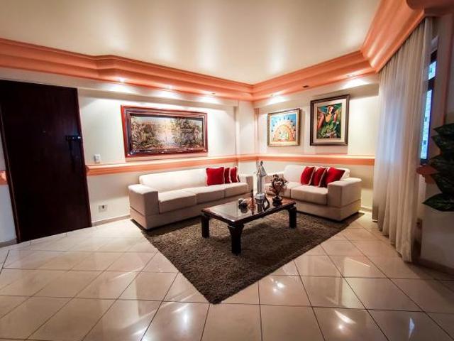 Apartamento venda em Região Geográfica Imediata de Goiânia, Goiânia