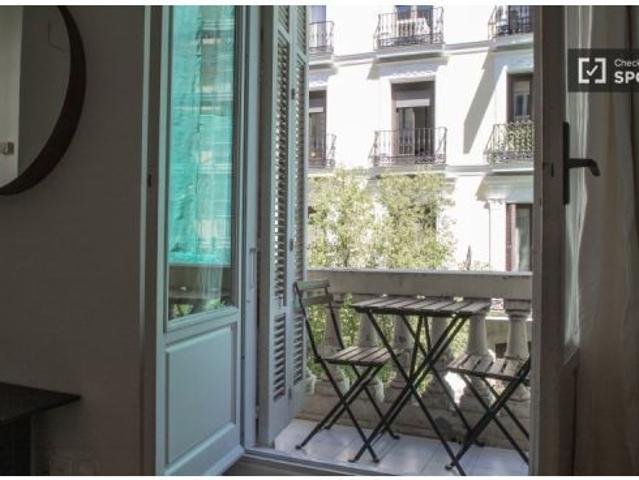 Piso en alquiler en Madrid, Palacio