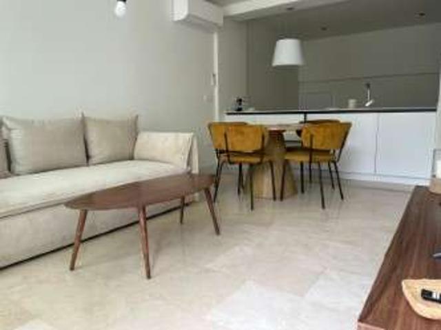 Apartamento en alquiler en Los Remedios, Sevilla