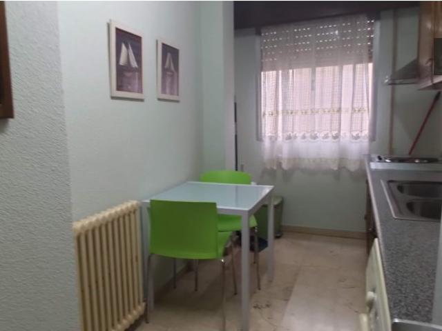 Piso en alquiler en Centro, Salamanca