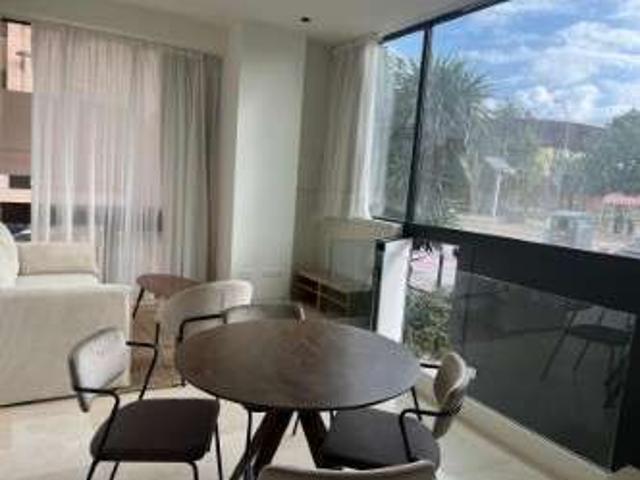 Apartamento en alquiler en Los Remedios, Sevilla