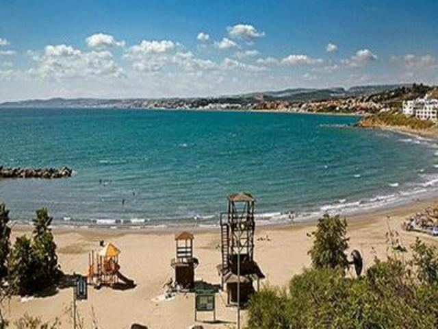 Apartamento en venta en Estepona