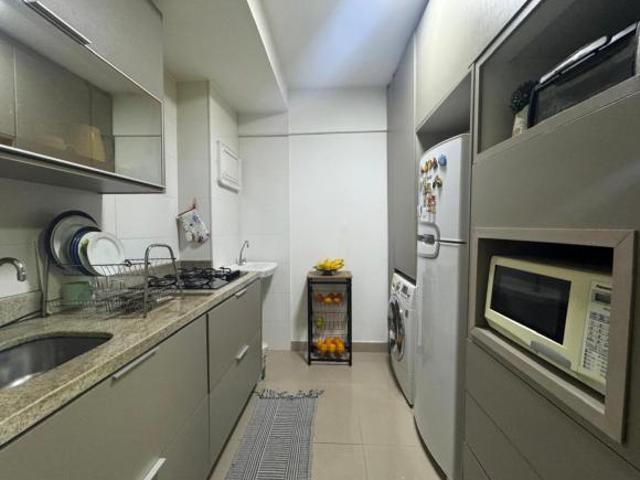 Apartamento venda em Região Geográfica Imediata do Distrito Federal, Região Integrada de Desenvolvimento do Distrito Federal e Entorno