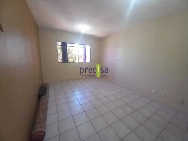Apartamento aluguel em SQN 212, Plano Piloto