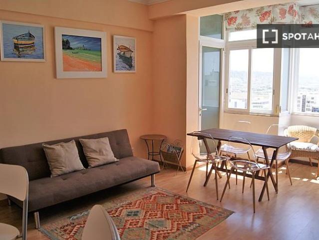 Apartamento alugar em Costa da Caparica, Almada