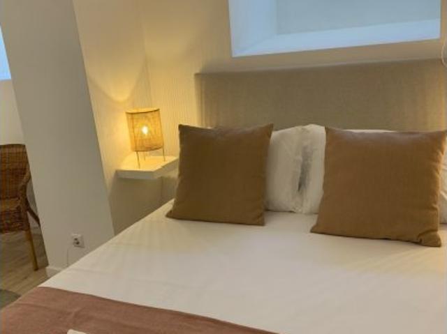 Apartamento alugar em Estrela, Lisboa