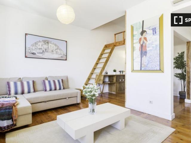 Apartamento alugar em São Vicente de Fora, Lisboa