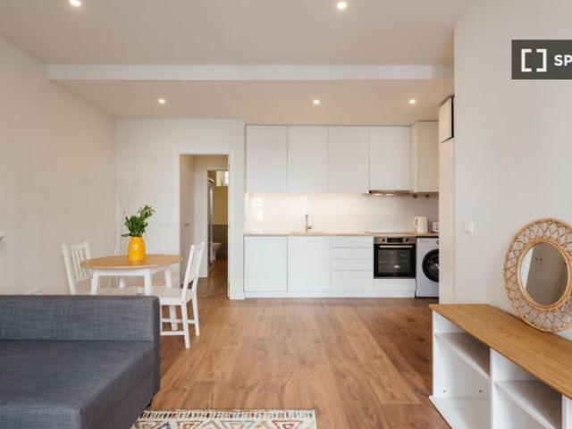 Apartamento alugar em Estrela, Lisboa