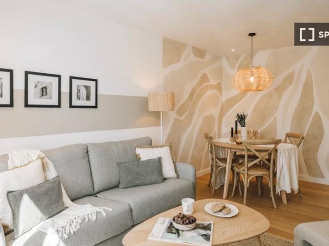 Apartamento alugar em Bairro de São Miguel, Lisboa