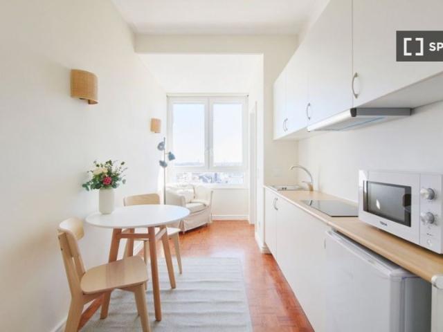 Apartamento alugar em Avenidas Novas, Lisboa