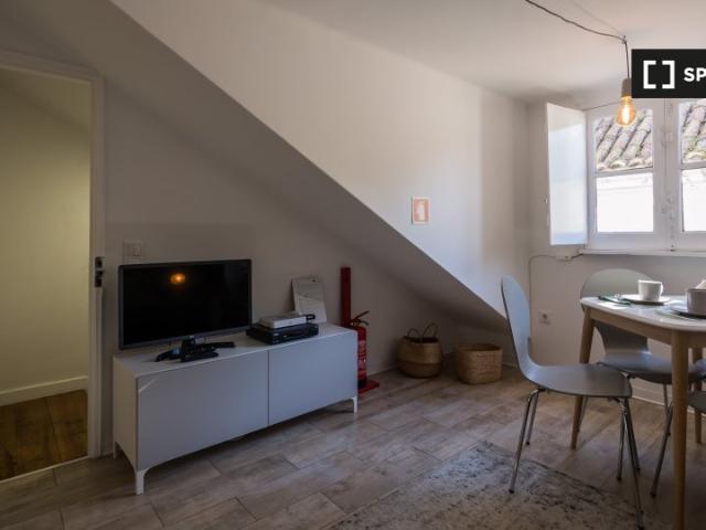 Apartamento alugar em Santa Maria Maior, Lisboa