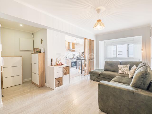 Apartamento venda em Alto da Ponte, Almada