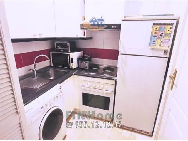 Piso en alquiler en Huerta de Santa Teresa, Sevilla