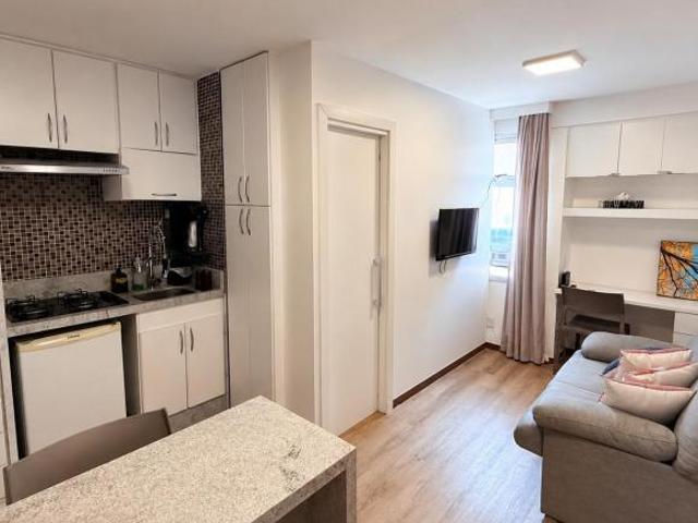 Apartamento venda em Região Geográfica Imediata do Distrito Federal, Região Integrada de Desenvolvimento do Distrito Federal e Entorno