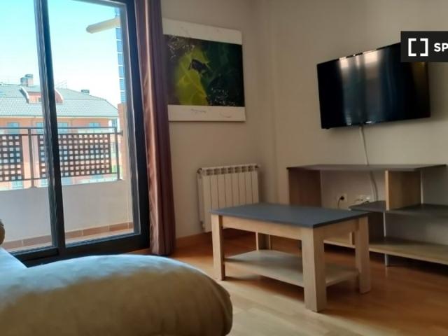 Piso en alquiler en Distrito IV, Alcalá De Henares