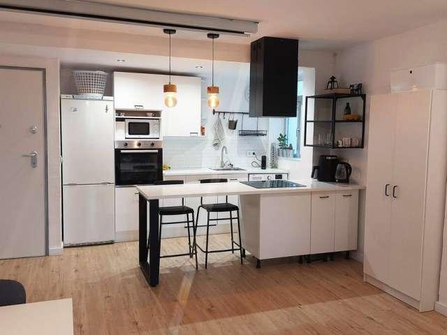 Apartamento en alquiler en Sevilla, Las Avenidas