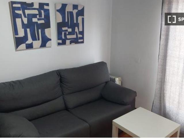 Piso en alquiler en Perines, Santander