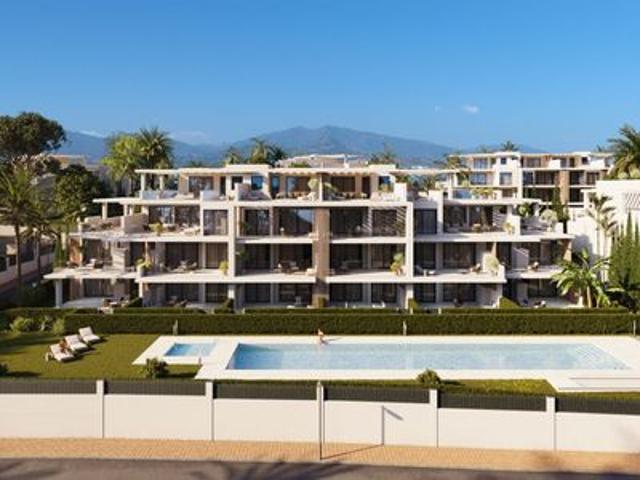 Apartamento en venta en Estepona