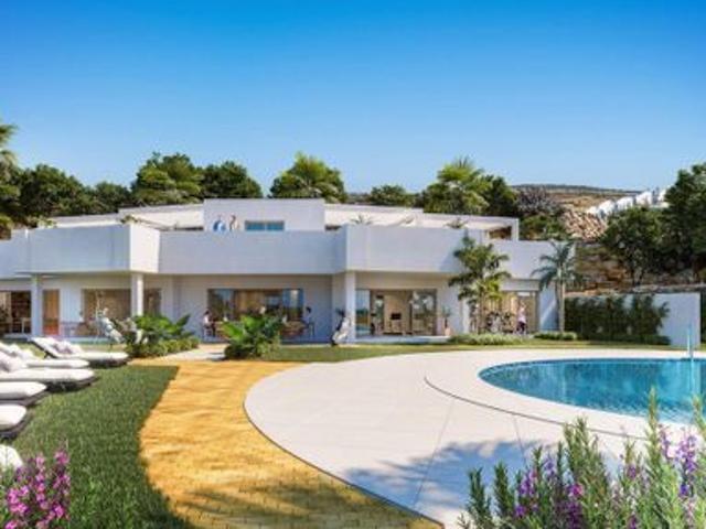 Apartamento en venta en Estepona
