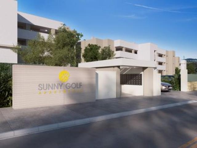 Apartamento en venta en Estepona
