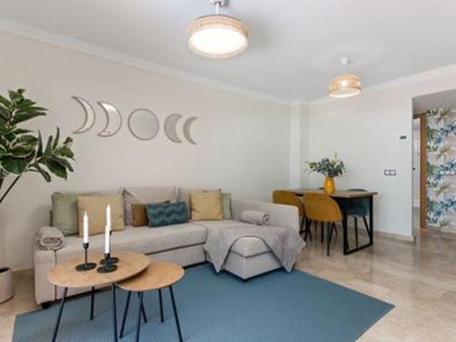 Apartamento en venta en Estepona