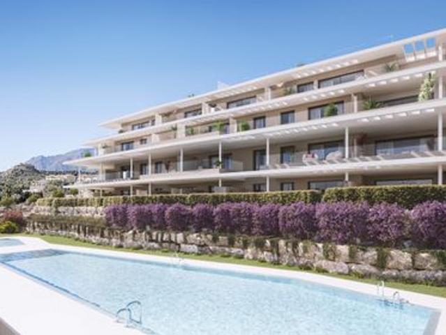 Apartamento en venta en Estepona
