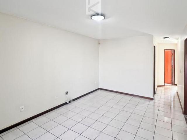 Apartamento venda em Região Geográfica Imediata do Distrito Federal, Região Integrada de Desenvolvimento do Distrito Federal e Entorno