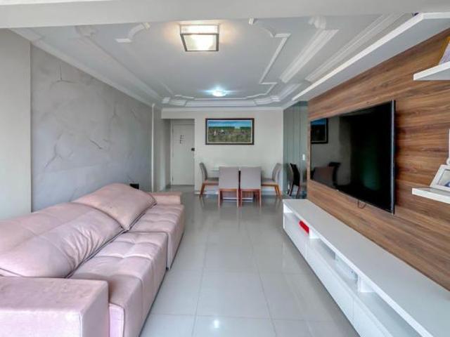 Apartamento venda em Região Geográfica Imediata do Distrito Federal, Região Integrada de Desenvolvimento do Distrito Federal e Entorno
