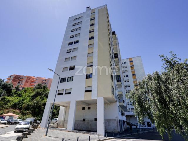 Apartamento venda em Cacém, Cacém e São Marcos